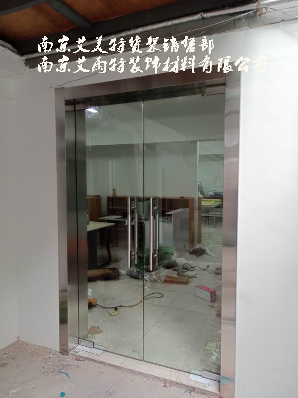 南京玻璃门改造.南京玻璃窗改门
