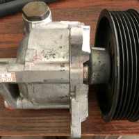 保时捷帕拉梅拉助力泵 玻璃升降器 机脚胶 喷油嘴