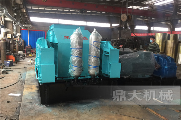 乐山对辊破碎机如何正确养护jqf637
