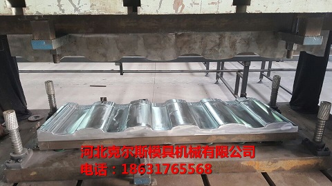 克尔斯厂家直销彩石金属瓦模具