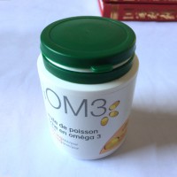康跃生产的保健品瓶供应带盖