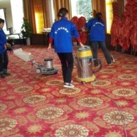 天河区天河东路洗地毯公司电话办公地毯清洗湿洗毛毯时间