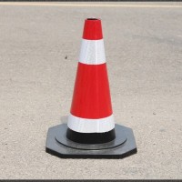 昆明橡胶路锥反光锥 道路安全警示路锥路障可定制