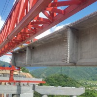 河南济源公路架桥机租赁公司支持架设钢箱梁