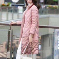 歌蒂雅诗冬装尾货 中老年女式羽绒服 品牌库存服装供应