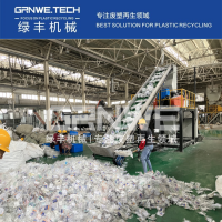 医用塑料输液瓶袋粉碎清洗脱水成套生产线设备