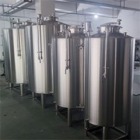 汕头康之兴大型立式储酒罐不锈钢储酒罐优材高品以质取胜精工细作