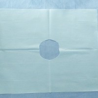 宏达卫材一次性使用孔巾