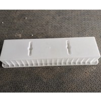 水利盖板模具开元制作两侧带孔盖板模具
