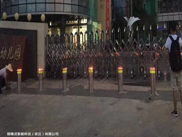 武汉自动升降柱 武汉防冲撞升降桩