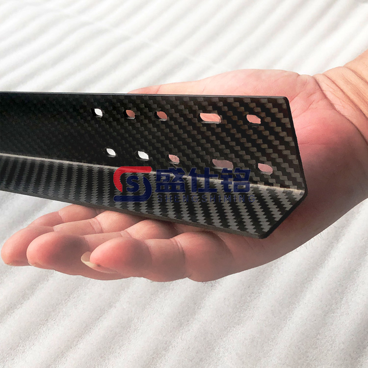 碳纤维加工碳纤维异型材碳纤维L角 工业件