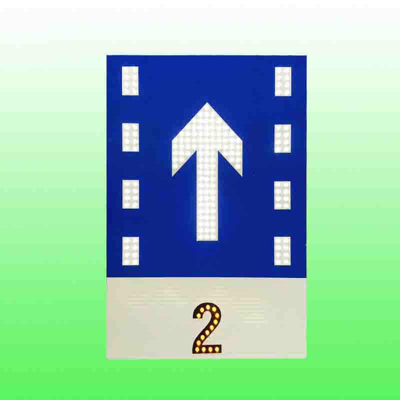 分道行驶标志牌 自发光分道标志led警示牌报价