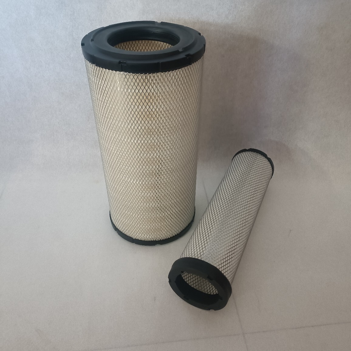 空气滤芯600-185-4110 适用于PC200-8