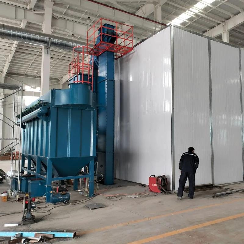 非标定制刮板式喷砂房适配复杂工况