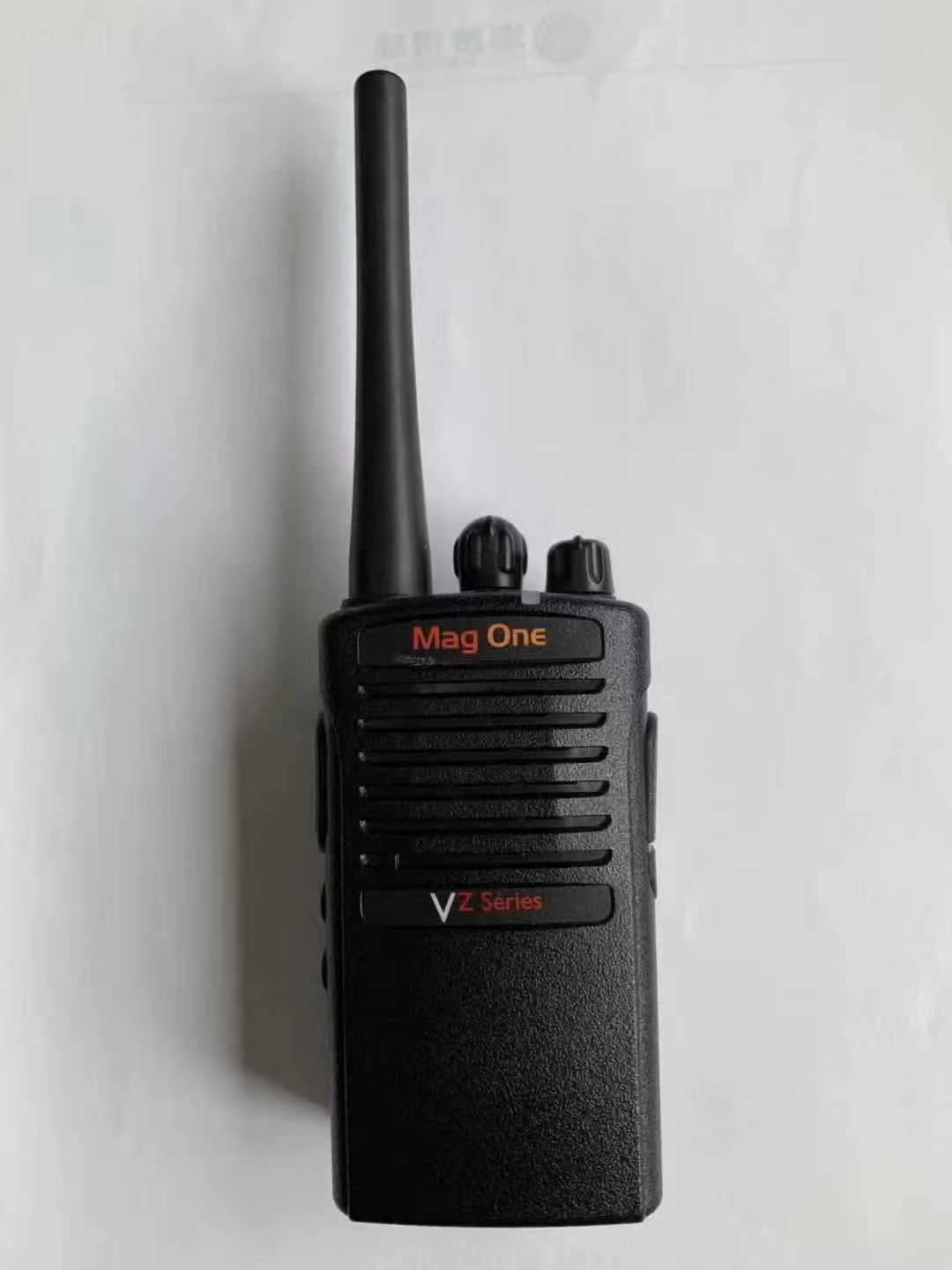 济南摩托罗拉VZ-D131商用便携式数字对讲机