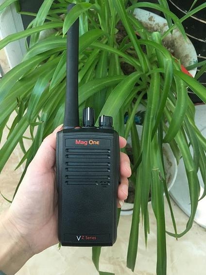 供应山东德州摩托罗拉VZ-D263数字便携式对讲机