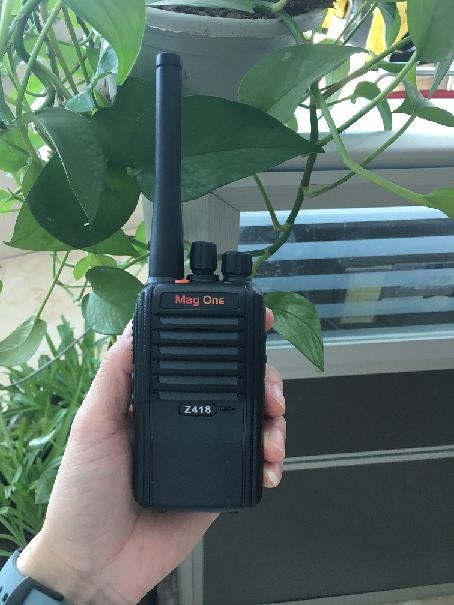 供应山东青岛海能达摩托罗拉Z418数字对讲机