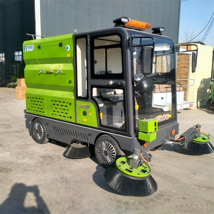 供应环卫纯电动四轮道路清扫车电动四轮扫地车生产厂家价格