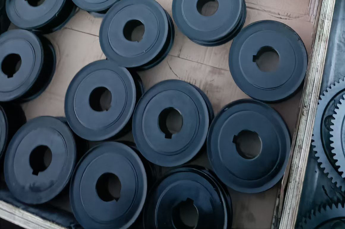 仪器仪表与精密机床‌同步带轮：用于数控机床、测量设备