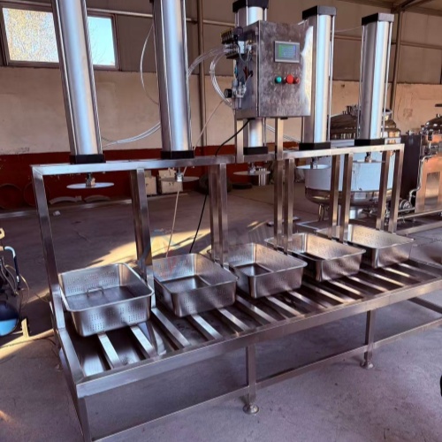 干噎酸奶全套设备 全自动希腊酸奶生产线 小型酸奶加工设备厂家