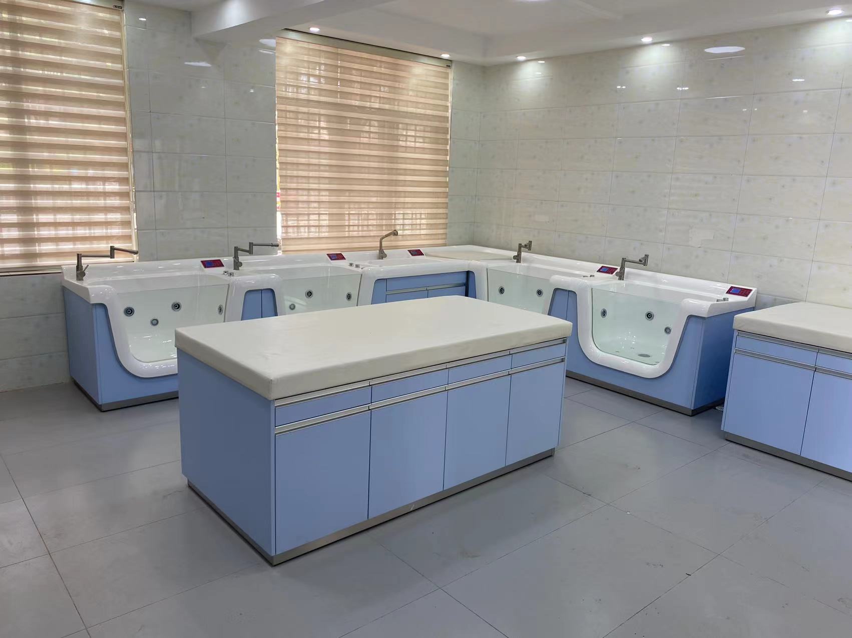 婴幼儿泳池游泳馆商用洗澡盆宝宝游泳馆连体池