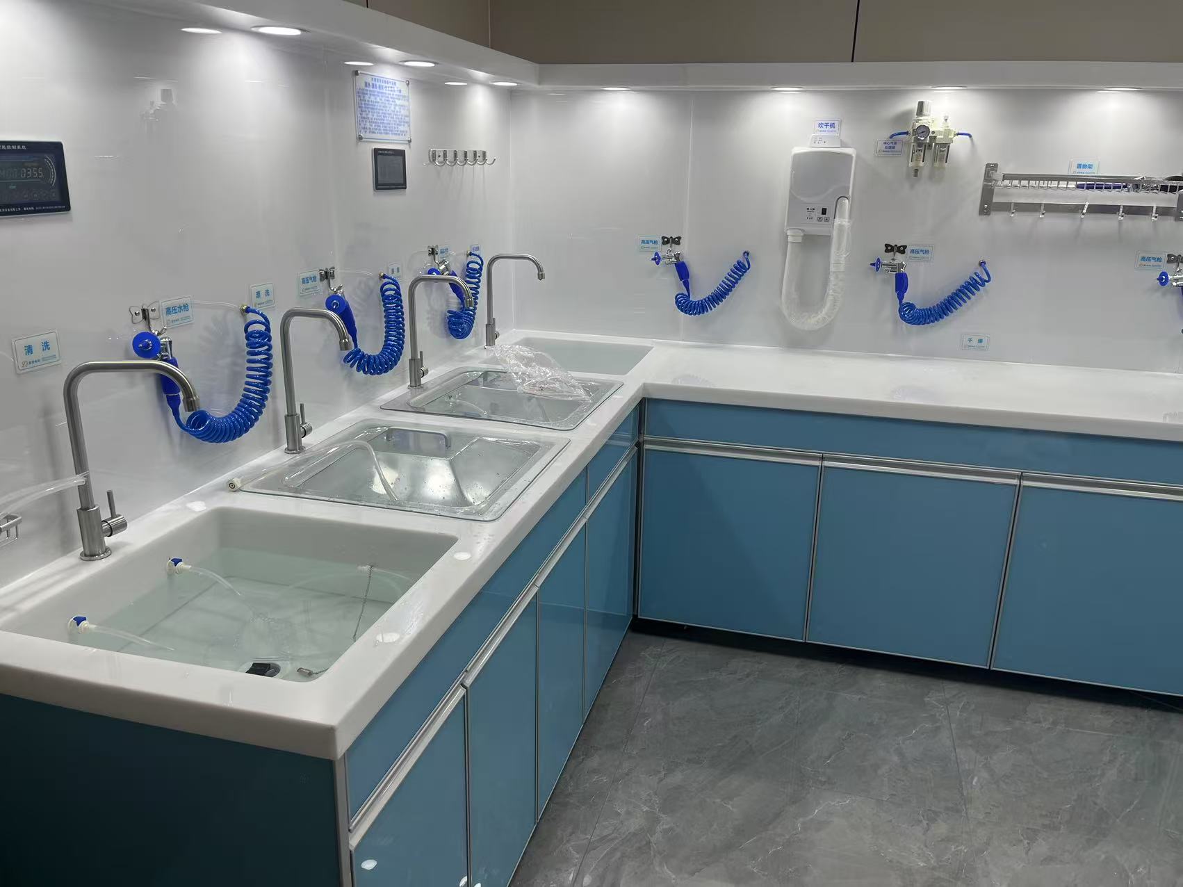 清洗设备 多功能清洗槽 洗消中心 一体式工作站