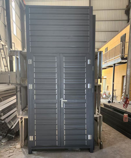 河北任丘冀美铝合金百叶窗，金属空调外机罩，锌钢护栏安装