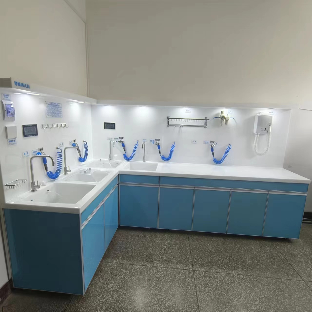 清洗设备 多功能清洗槽 洗消中心 一体式工作站