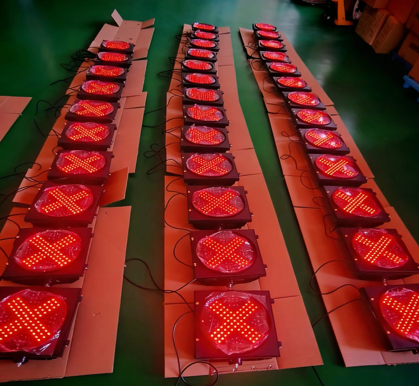 供应地磅信号灯