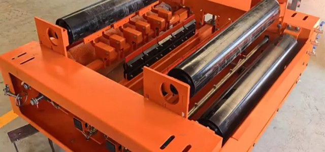 MH-回程皮带清扫箱 在平时使用与维护