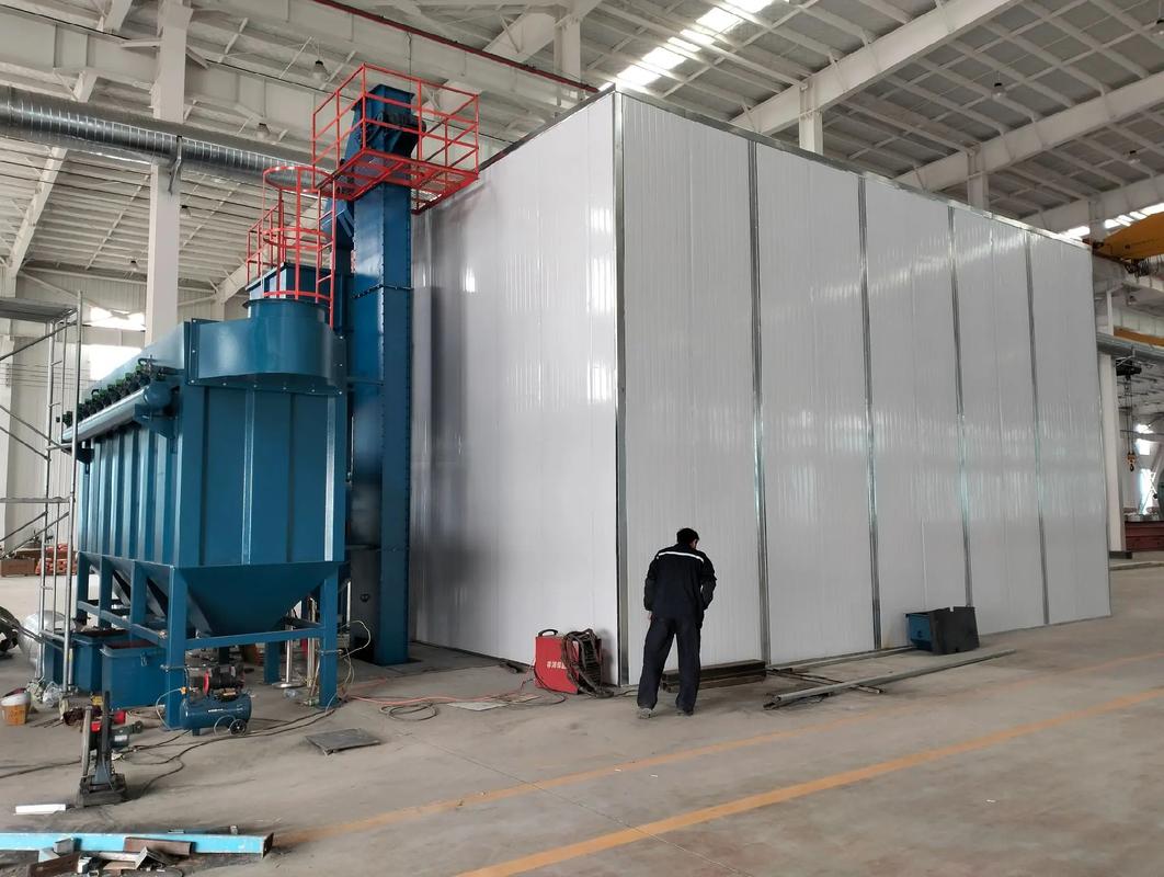喷砂房设计采用双工位交替作业模式